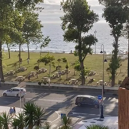 Samil Primera Linea De Playa 2m Apartment Vigo